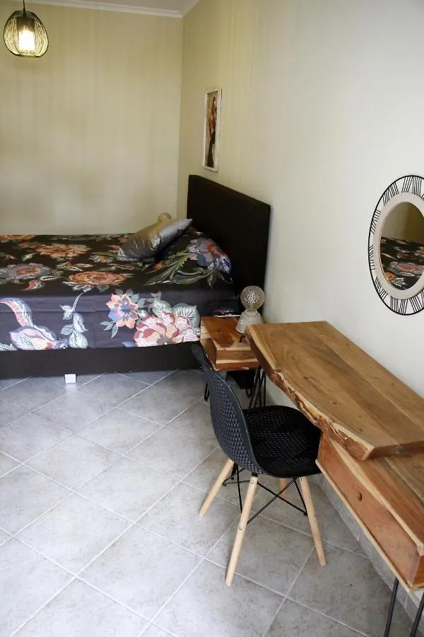 Bethel Guests: Bel & Vaste T2 Tout Pres De Tavira Conceicao  Apartment
